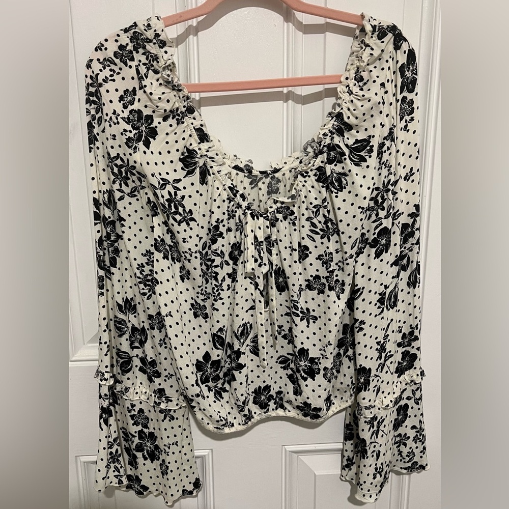 Intimately Free People Cream & Black Floral Boho Peasant Blouse Size Small/Med - Picture 12 of 14